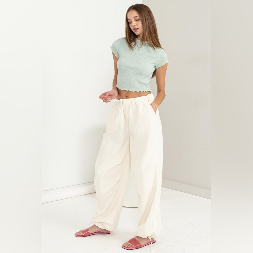 HYFVE Lettuce Hem Crop Top - Picture 5 of 5